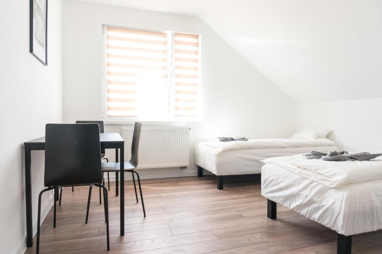 קרוסנו Hostel 66 מראה חיצוני תמונה
